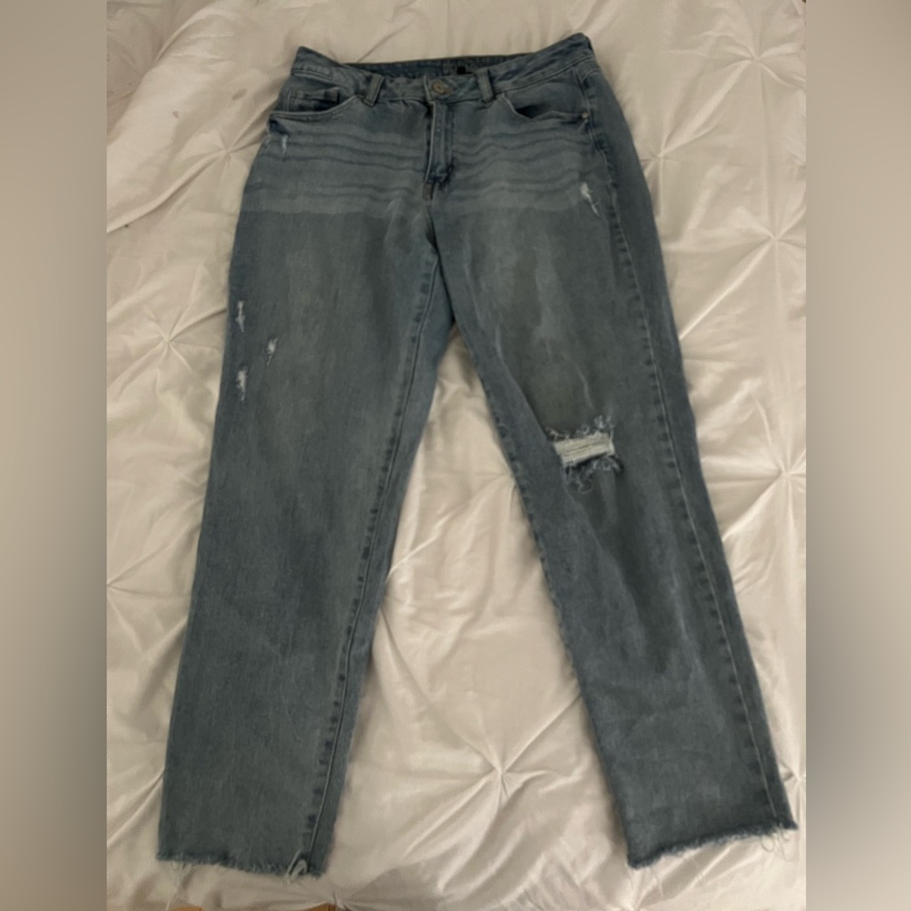 High Rise Mom Jean Size 9 - Picture 4 of 4